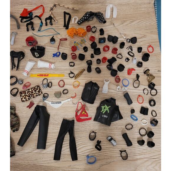 Lot Of Over 150+ WWE AEW Mattel Jazwares Jakks Super7 Accessories  Wrestling - Picture 4 of 4